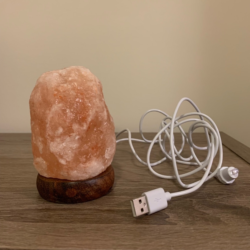Small Himalayan Salt Lamp